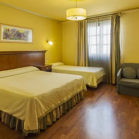 Hotel Azofra-3