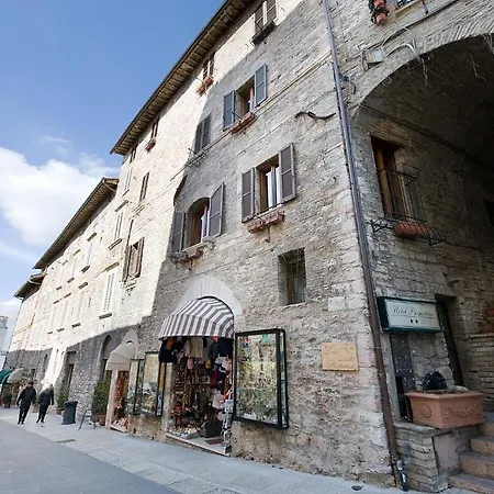 Hotel Properzio-2
