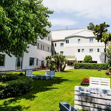 Phi Hotel Alcione-2