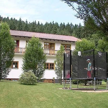 Landgasthof Hotel Zum Hirschenstein, Pension Garni-3