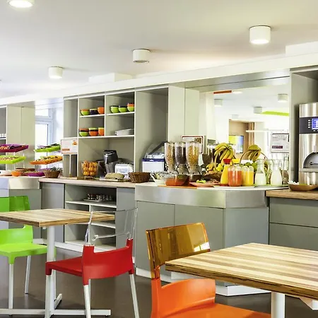 Ibis Styles Paris Saint Ouen-2