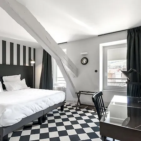 Urban Style Hotel Des Carmes-3