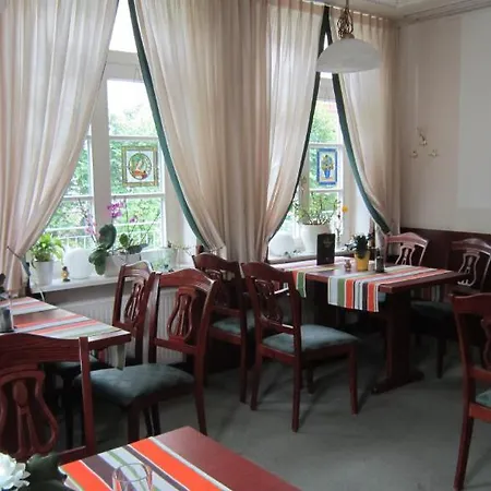 Hotel Bergedorfer Hoehe-3
