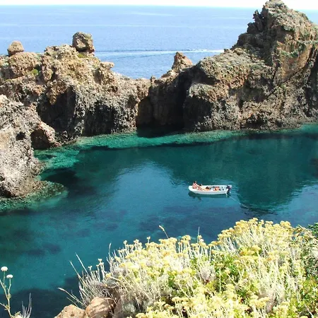 Eunymos Panarea-2