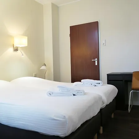 Hotel Carillon-3
