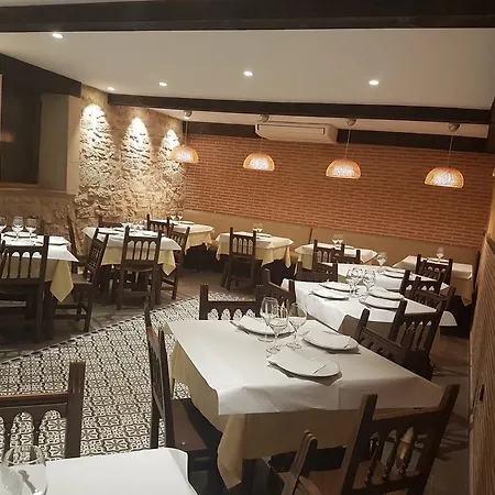 Hostal Mesón Castilla-3