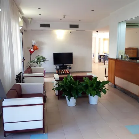Hotel San Nazario-2