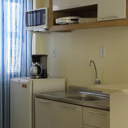 Velho Estaleiro Apartamentos Por Temporada-2