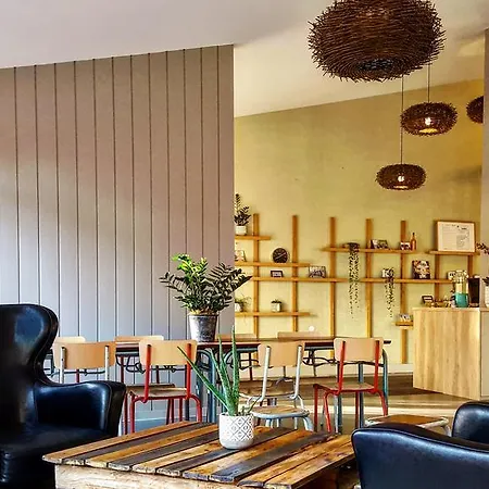 HALT HOTEL - Choisissez l'Hôtellerie Indépendante-2