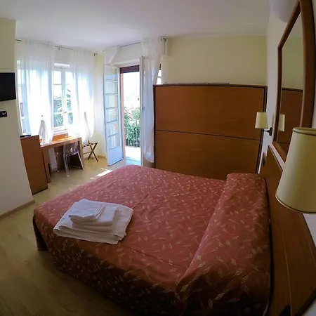Hotel Mimosa-3
