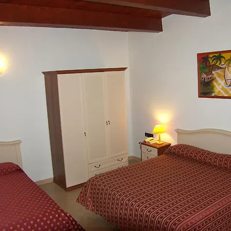 Hotel Genius-3