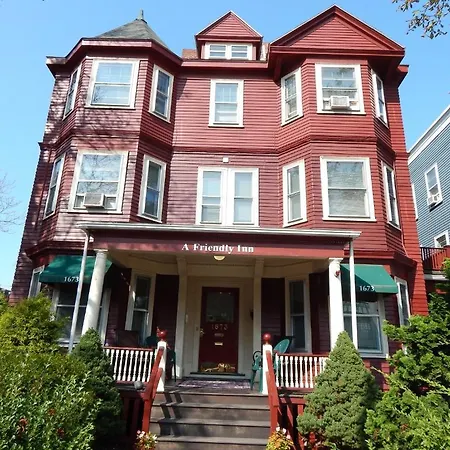 A Friendly Inn At Harvard-3