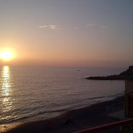 Al Piccolo Scoglio - Room&Breakfast-3