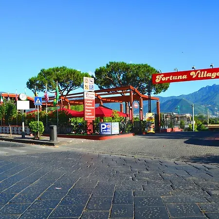 Fortuna Village Pompei-3