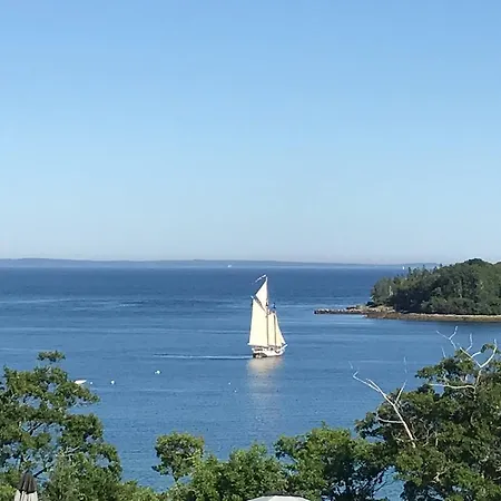 Ledges By The Bay-2