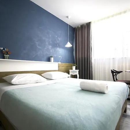 Urban Rooms-3