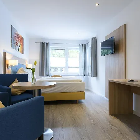 Hotel Boddenhus Garni-2