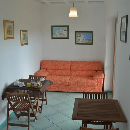 Larus Hotel-2