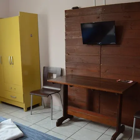 50 Hotel-3