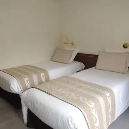 Hôtel 4C-2