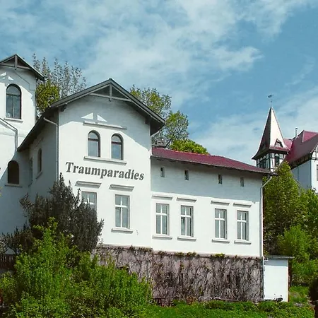 Traumparadies-2