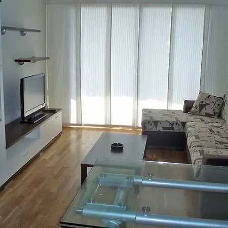Apartamentos Urbem Suites-3