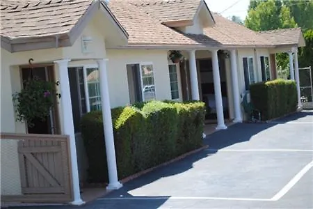 Rose Bowl Motel-3
