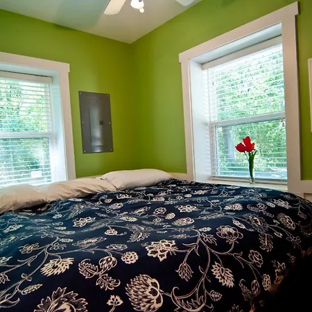 Blue Door Cottages-2