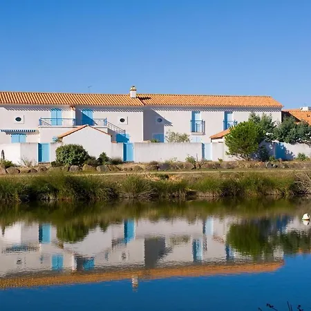 Madame Vacances Les Maisons du Lac-3