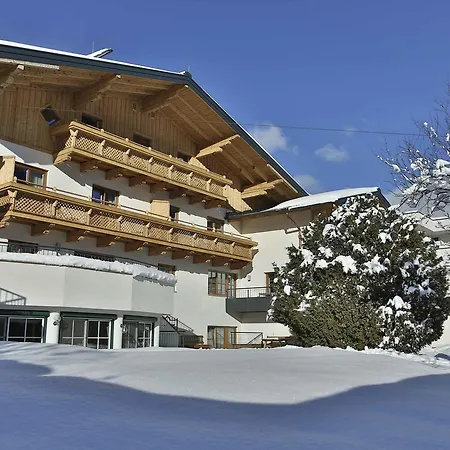 Aparthotel Steger Wagrain-3