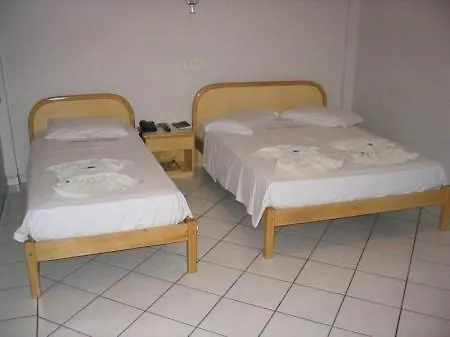 Hotel Topazio Ltda-2