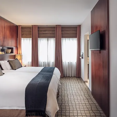 Townhouse Hotel-3
