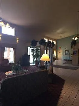 Boarders Inn & Suites By Cobblestone Hotels - Supe-3