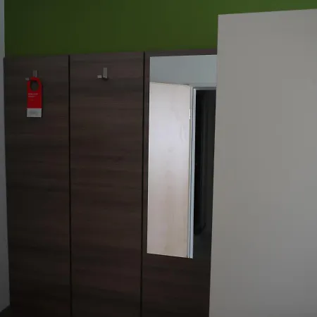 Ruhrstadtarena Hotel-2