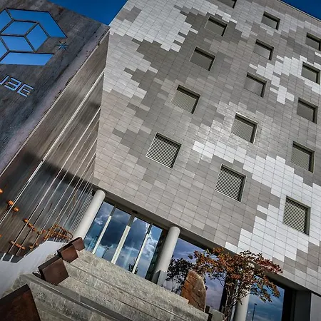 Hotel The Cube-2
