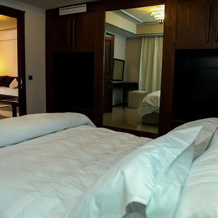 Hotel Massimo-Kech-3