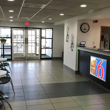 Motel 6-Roanoke, Va-3