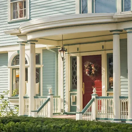 A B&B At The Edward Harris House Inn-3