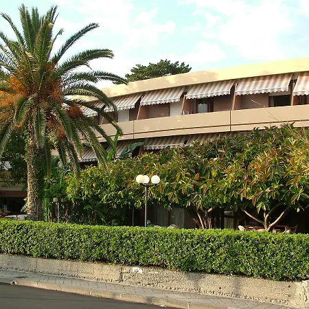 Hotel Riviera Bleu-2