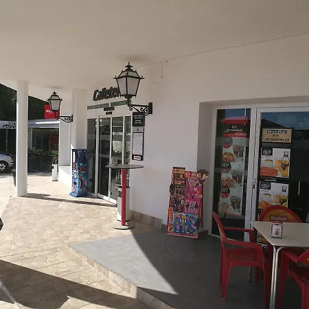 Hostal Los Gabrieles-3