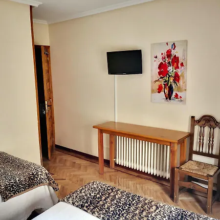Hostal Alcántara-3