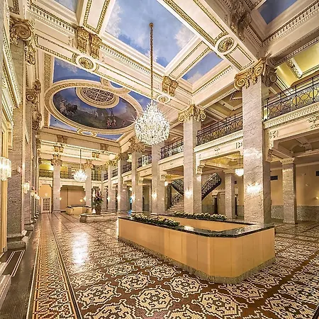 Hotel Bentley-2