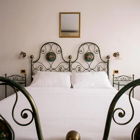 Hotel e Locanda La Bastia-3