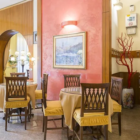 Albergo Trento-3