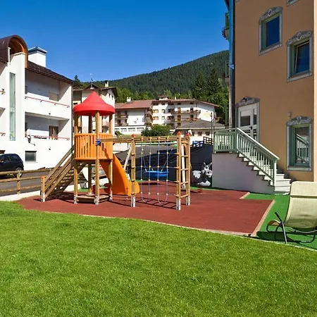 Hotel Abete Bianco-2