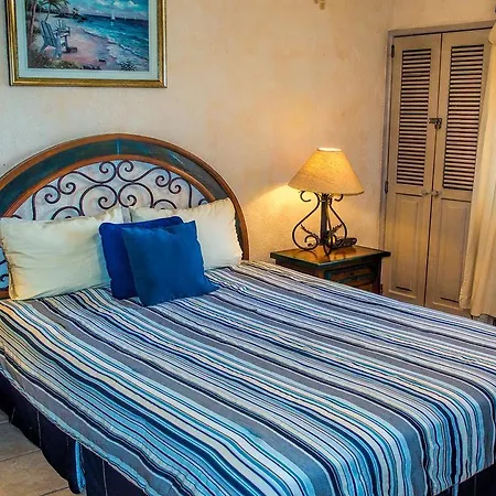 Princesa Rocky Point By Castaways-2