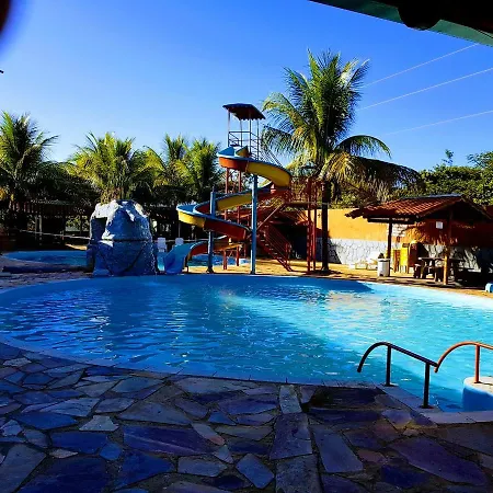 Camping Clube e Pousada Novilha de Ouro-2