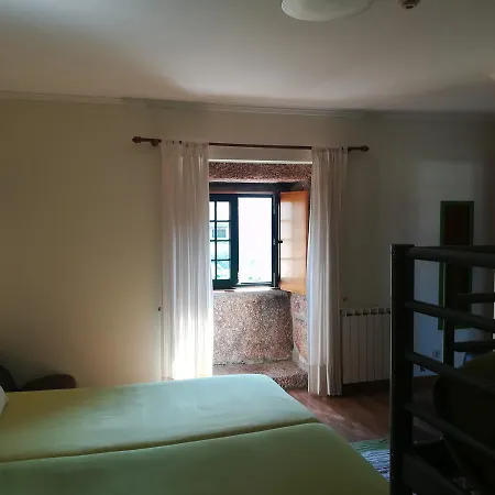Guesthouse Casa Das Abegoarias-3