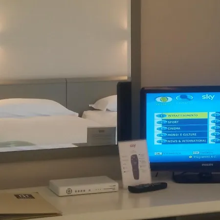 City Hotel-3