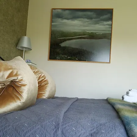 Hillside Lodge B&B-3